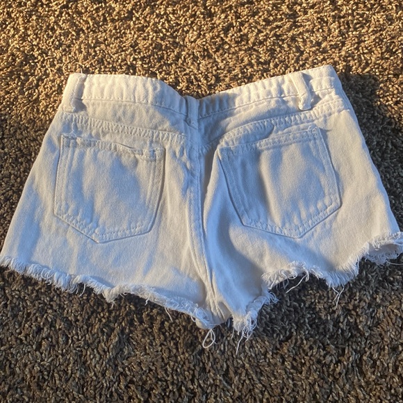 Girls Jean shorts size 10-11 - Picture 2 of 2